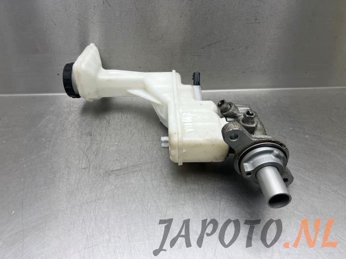Used Master cylinder Nissan Qashqai (J11) 1.2 DIG-T 16V Price € 15,74 Margin scheme offered by Japoto Parts B.V.