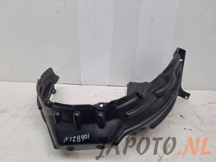Usados Protector interno Mitsubishi Space Star (A0) 1.2 12V Precio € 26,20 Norma de margen ofrecido por Japoto Parts B.V.