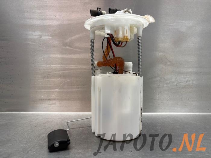 Usagé Pompe essence Hyundai i10 (B5) 1.0 Bi-Fuel Prix € 41,95 Règlement à la marge proposé par Japoto Parts B.V.