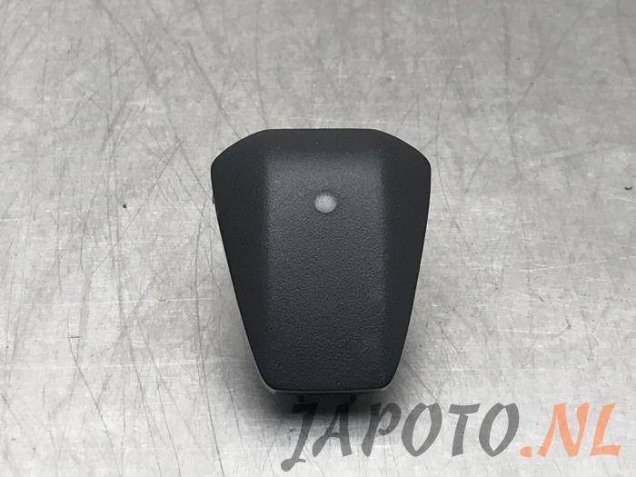 Begagnade Ljussensor Kia Niro I (DE) 1.6 GDI Hybrid Pris € 26,20 Marginaltabell erbjuds av Japoto Parts B.V.