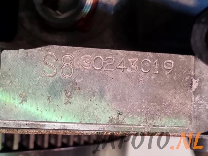 Engine from a Mazda CX-30 (DM) 1.8 Skyactiv D 116 16V 2021