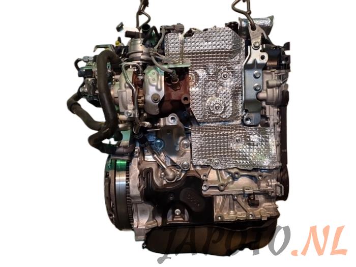 Engine from a Mazda CX-30 (DM) 1.8 Skyactiv D 116 16V 2021