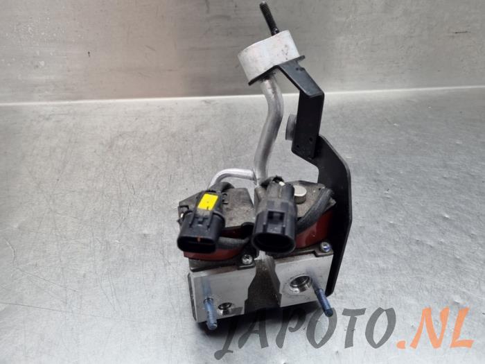 Begagnade Trycksensor, luftkonditionering Hyundai Ioniq EV Pris € 52,49 Marginaltabell erbjuds av Japoto Parts B.V.