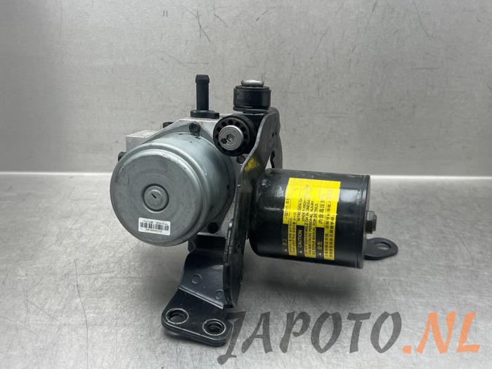 Begagnade ABS-pump Hyundai Ioniq EV Pris € 262,49 Marginaltabell erbjuds av Japoto Parts B.V.