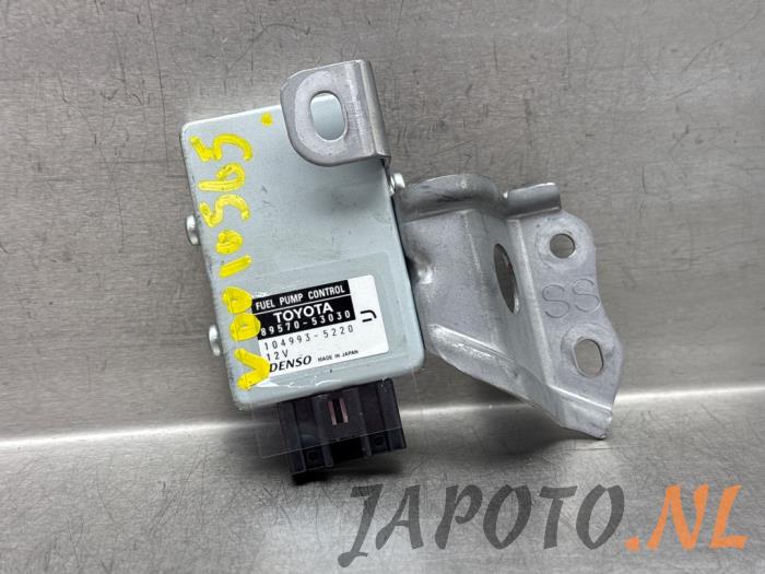 Usados Módulo bomba de combustible Lexus IS (E3) 300h 2.5 16V Precio € 104,95 Norma de margen ofrecido por Japoto Parts B.V.