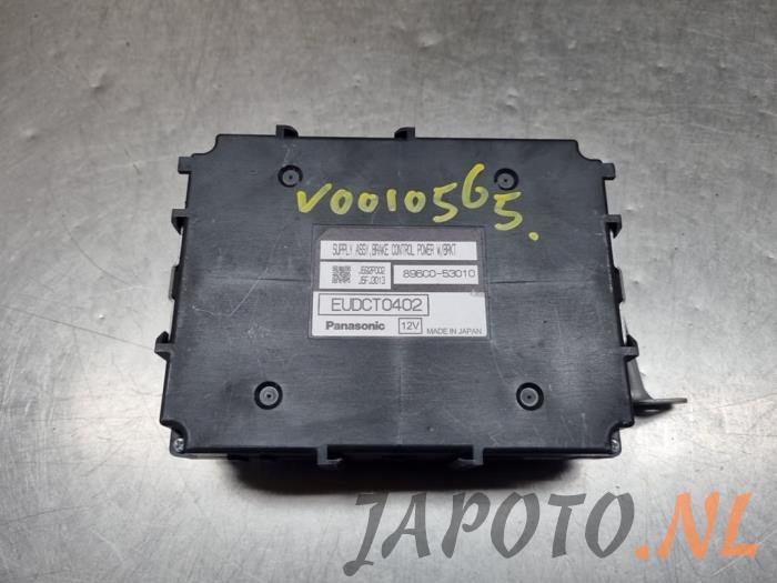 Usagé Ordinateur ABS Lexus IS (E3) 300h 2.5 16V Prix € 104,95 Règlement à la marge proposé par Japoto Parts B.V.