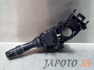 Usagé Commutateur lumière Toyota Avensis (T27) 1.8 16V VVT-i Prix € 34,95 Règlement à la marge proposé par Japoto Parts B.V.