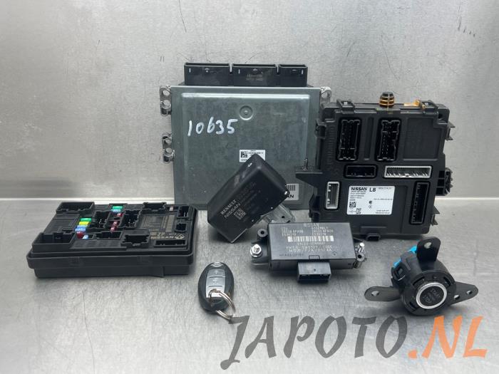 Used Ignition lock + computer Nissan Juke (F16) 1.0 DIG-T 12V Price € 523,95 Margin scheme offered by Japoto Parts B.V.