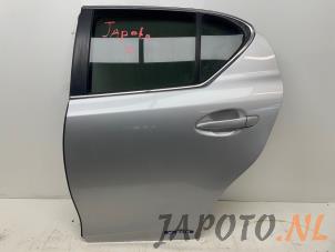 Begagnade Bakdörr, 4-dörrars, vänster Lexus CT 200h 1.8 16V Pris € 399,00 Marginaltabell erbjuds av Japoto Parts B.V.