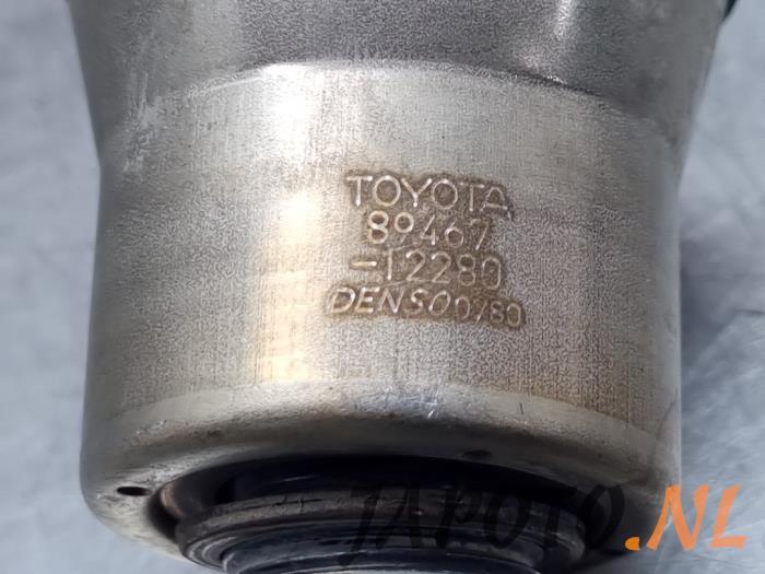 Sonde lambda d'un Lexus UX 250h 2.0 16V 2019