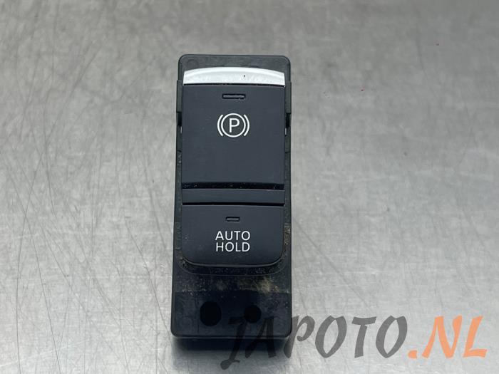 Gebrauchte Handbremse Schalter Nissan Juke (F16) 1.0 DIG-T 12V Preis € 31,49 Margenregelung angeboten von Japoto Parts B.V.