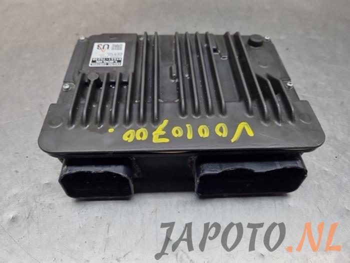 Used Engine management computer Lexus UX 250h 2.0 16V Price € 104,95 Margin scheme offered by Japoto Parts B.V.