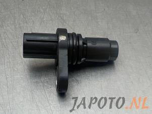 Usados Sensor de árbol de levas Toyota Avensis (T27) 1.8 16V VVT-i Precio € 14,99 Norma de margen ofrecido por Japoto Parts B.V.