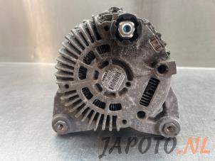 Dynamo from a Nissan Qashqai (J10) 2.0 16V 2008