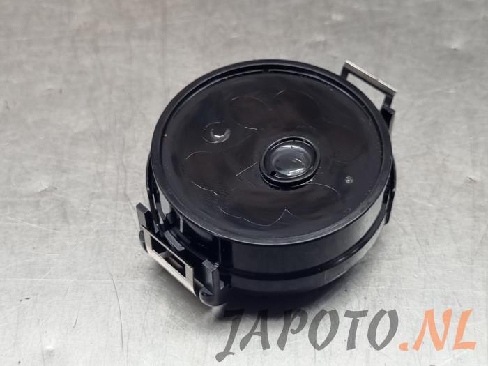 Begagnade Regnsensor Nissan Leaf (ZE1) 39/40kWh Pris € 26,20 Marginaltabell erbjuds av Japoto Parts B.V.