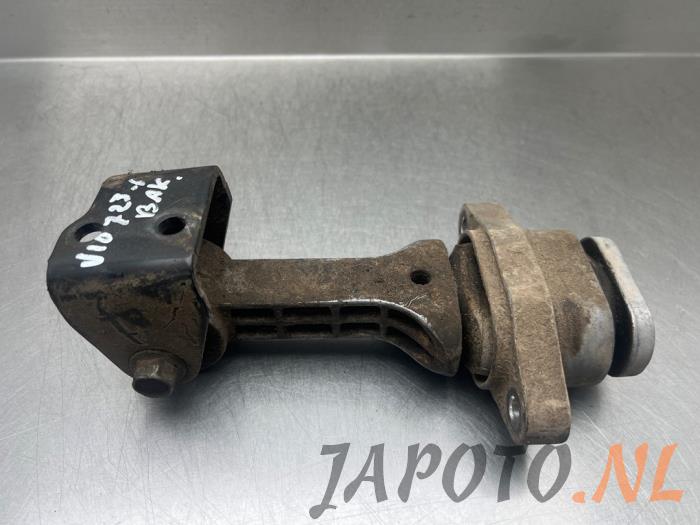 Used Engine mount Hyundai i20 1.2i 16V Price € 26,24 Margin scheme offered by Japoto Parts B.V.