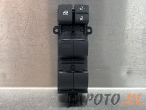 Gebrauchte Kombischalter Fenster Toyota Yaris Cross (PB1/PJ1) 1.5 12V Hybrid 130 Preis € 99,95 Margenregelung angeboten von Japoto Parts B.V.