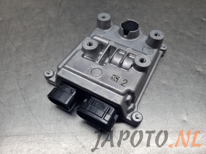 Usagé Module pompe carburant Toyota RAV4 (A5) 2.5 Hybrid 16V AWD Prix € 104,95 Règlement à la marge proposé par Japoto Parts B.V.