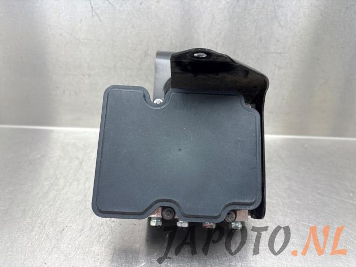 Used ABS pump Mitsubishi Space Star (A0) 1.2 12V Price € 157,45 Margin scheme offered by Japoto Parts B.V.