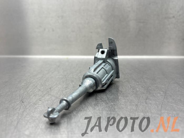 Ignition lock + computer from a Mazda CX-5 I (KE,GH) 2.2 Skyactiv D 150 16V 4WD 2014