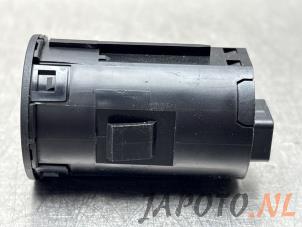 Ignition lock + computer from a Mazda CX-5 I (KE,GH) 2.2 Skyactiv D 150 16V 4WD 2014