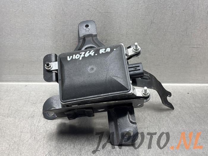 Begagnade Dödvinkelsensor Mazda CX-5 I (KE,GH) 2.2 Skyactiv D 150 16V 4WD Pris € 104,95 Marginaltabell erbjuds av Japoto Parts B.V.