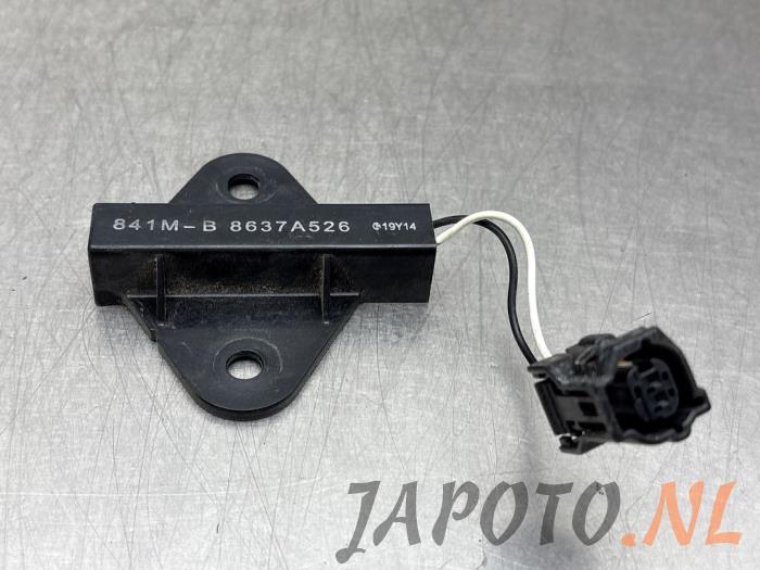 Używane Keyless Entry-Antena Toyota Auris (E18) 1.8 16V Hybrid Cena € 10,45 Procedura marży oferowane przez Japoto Parts B.V.