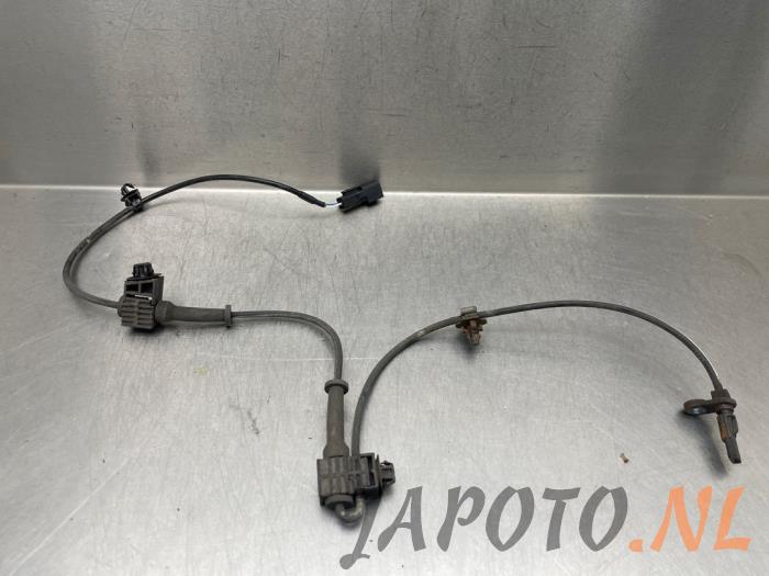 Begagnade ABS-sensor Mazda CX-5 I (KE,GH) 2.2 Skyactiv D 150 16V 4WD Pris € 20,95 Marginaltabell erbjuds av Japoto Parts B.V.