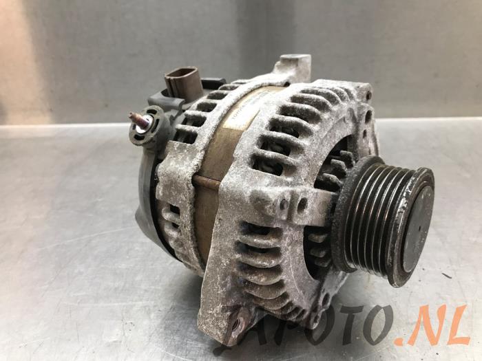 Begagnade Dynamo Toyota Urban Cruiser 1.4 D-4D AWD Pris € 52,49 Marginaltabell erbjuds av Japoto Parts B.V.