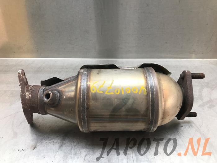 Usagé Catalyseur Hyundai Bayon 1.0 T-GDI 12V Mild Hybrid 48V Prix € 262,45 Règlement à la marge proposé par Japoto Parts B.V.