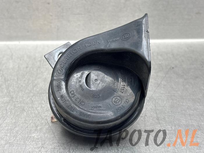 Używane Klakson Nissan Micra (K14) 0.9 IG-T 12V Cena € 20,95 Procedura marży oferowane przez Japoto Parts B.V.
