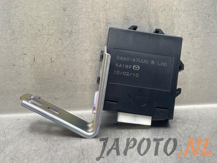 Usados Módulo PDC Mazda 2 (DJ/DL) 1.5 SkyActiv-G 90 Precio € 52,45 Norma de margen ofrecido por Japoto Parts B.V.