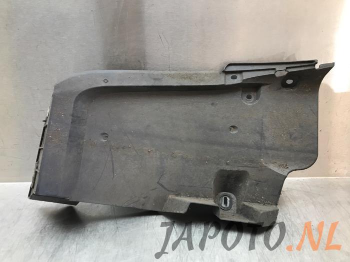 Usados Protector interno Mazda 2 (DJ/DL) 1.5 SkyActiv-G 90 Precio € 26,20 Norma de margen ofrecido por Japoto Parts B.V.