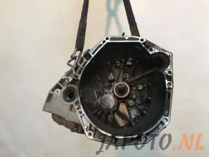 Getriebe van een Nissan Pulsar (C13) 1.5 dCi DPF 2015