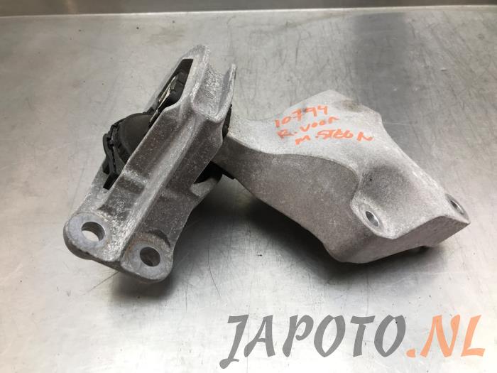 Used Engine mount Nissan Micra (K14) 0.9 IG-T 12V Price € 26,20 Margin scheme offered by Japoto Parts B.V.
