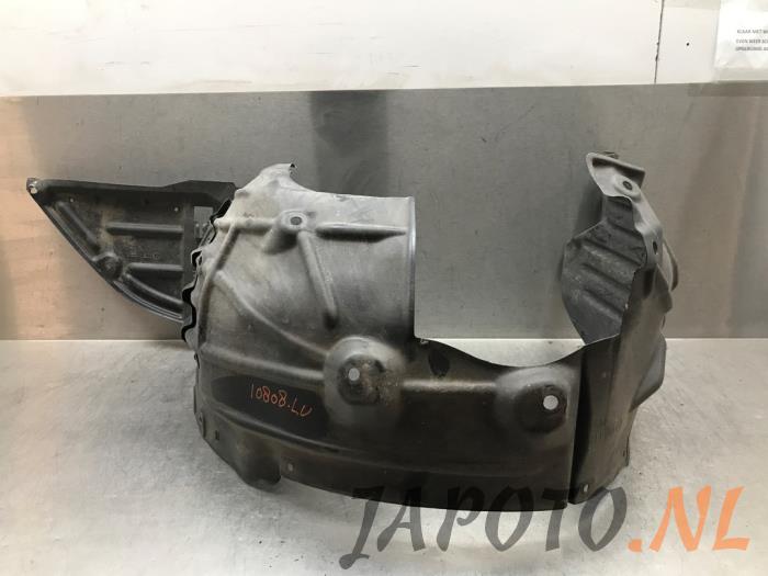 Usados Protector interno Mazda CX-3 (DJ/DK) 1.5 Skyactiv D 105 16V Precio € 26,20 Norma de margen ofrecido por Japoto Parts B.V.