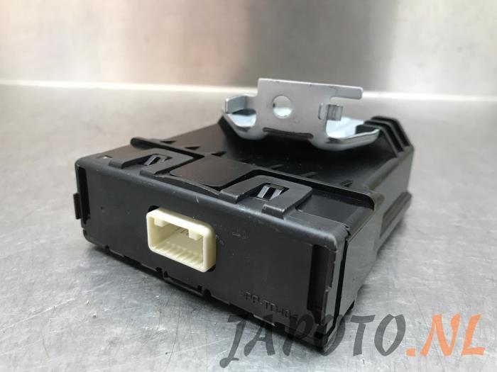 Used Cooling computer Nissan Leaf (ZE1) 39/40kWh Price € 36,70 Margin scheme offered by Japoto Parts B.V.