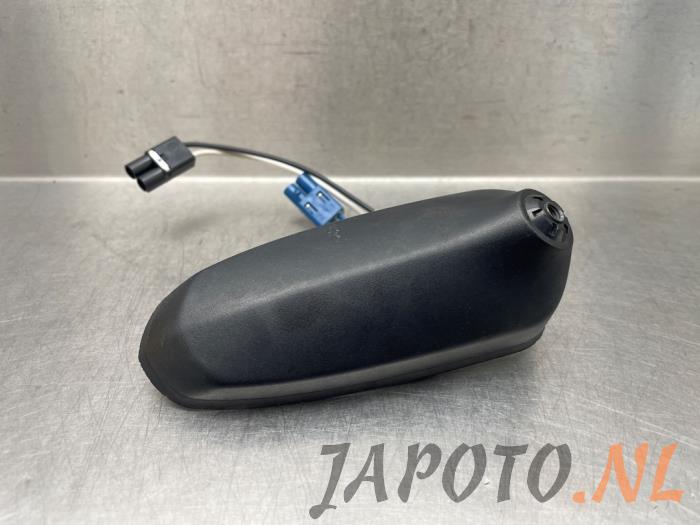 Używane Antena Chevrolet Volt 1.4 16V Cena € 36,70 Procedura marży oferowane przez Japoto Parts B.V.