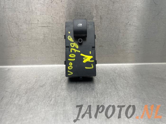 Usados Interruptor de ventanilla eléctrica Chevrolet Volt 1.4 16V Precio € 20,95 Norma de margen ofrecido por Japoto Parts B.V.