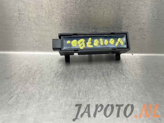 Używane Keyless Entry-Antena Chevrolet Volt 1.4 16V Cena € 10,45 Procedura marży oferowane przez Japoto Parts B.V.
