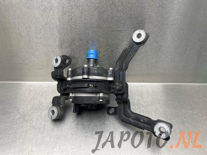 Begagnade Vattenpump Hyundai Kona (OS) 39 kWh Pris € 104,95 Marginaltabell erbjuds av Japoto Parts B.V.
