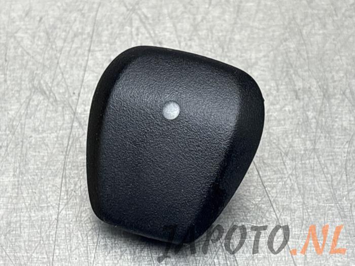 Gebrauchte Lichtsensor Kia Proceed (CD) 1.0i T-GDi 12V Preis € 26,20 Margenregelung angeboten von Japoto Parts B.V.