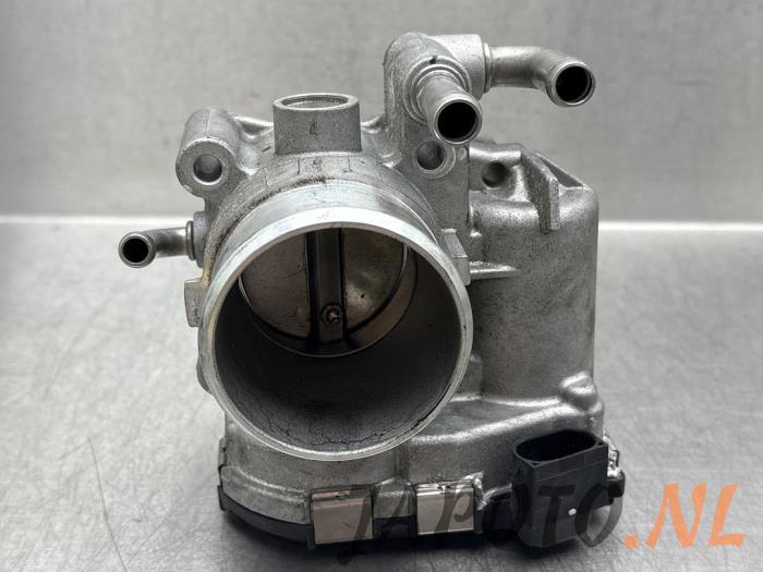 Gebrauchte Drosselklappengehäuse Kia Cee'd (JDB5) 1.0i T-GDi 12V 120 Preis € 78,70 Margenregelung angeboten von Japoto Parts B.V.
