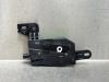 Kia Cee'd (JDB5) 1.0i T-GDi 12V 120 Moteur de verrouillage clapet réservoir