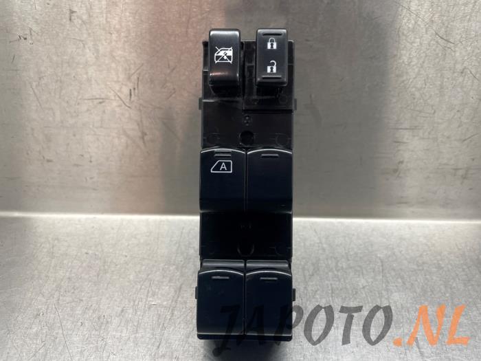 Usados Interruptor combinado de ventanillas Subaru XV (GP) 1.6 AWD 16V Precio € 104,95 Norma de margen ofrecido por Japoto Parts B.V.