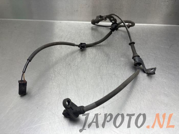 Begagnade ABS-sensor Kia Cee'd (JDB5) 1.0i T-GDi 12V 120 Pris € 20,95 Marginaltabell erbjuds av Japoto Parts B.V.