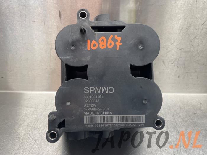 Gebrauchte Start/Stopp Kondensator Lynk &amp; Co 01 1.5 Preis € 157,45 Margenregelung angeboten von Japoto Parts B.V.