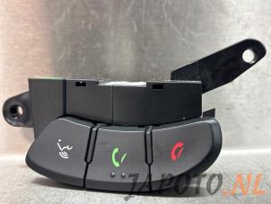 Usados Módulo de teléfono Kia Soul II (PS) EV Precio € 34,95 Norma de margen ofrecido por Japoto Parts B.V.