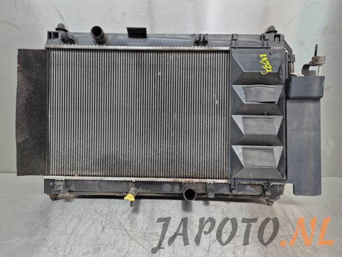 Gebrauchte Kühler Toyota Yaris II (P9) 1.8 16V VVT-i TS Preis € 78,70 Margenregelung angeboten von Japoto Parts B.V.