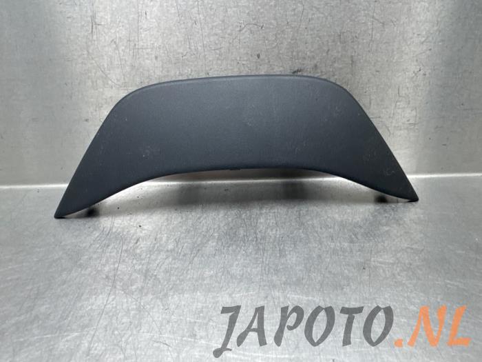 Gebrauchte Abdeckplatte sonstige Mazda 2 Hybrid 1.5 12V Preis € 26,20 Margenregelung angeboten von Japoto Parts B.V.